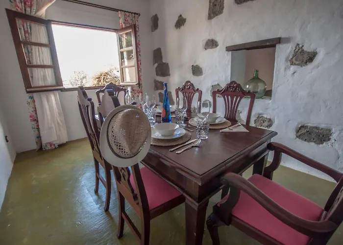 Tisalaya Country house